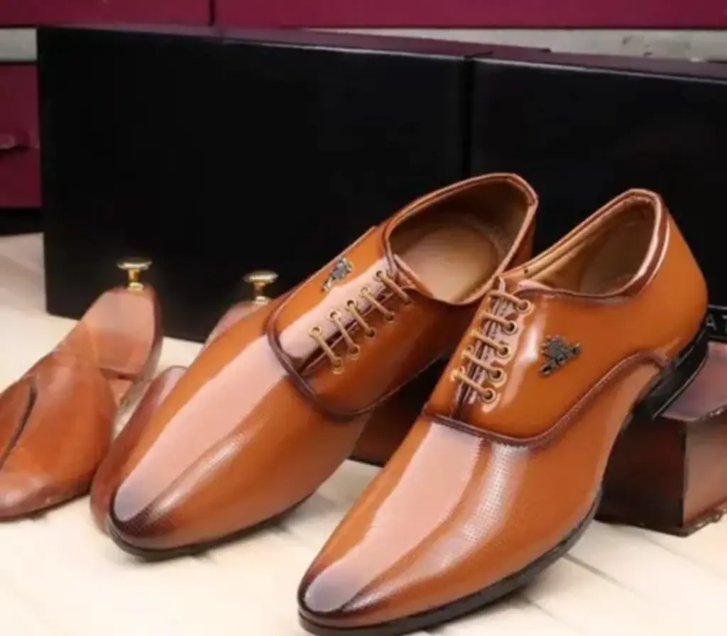 formal shoe 3.webp